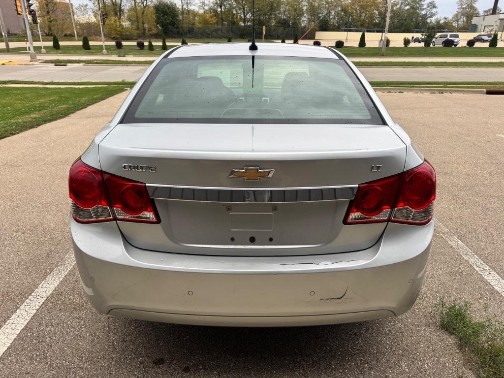 Chevrolet Cruze 2LT 2011