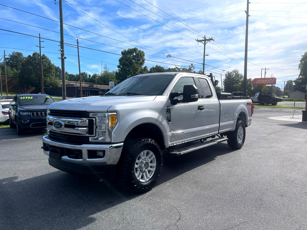 2017 Ford F-250 SD XLT SuperCab Long Bed 4WD