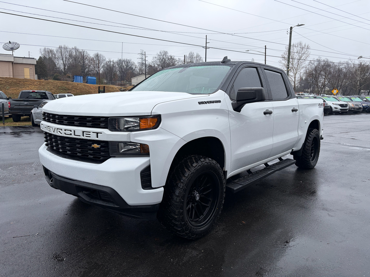 2020 Chevrolet Silverado 1500 Custom Crew Cab Short Box 4WD