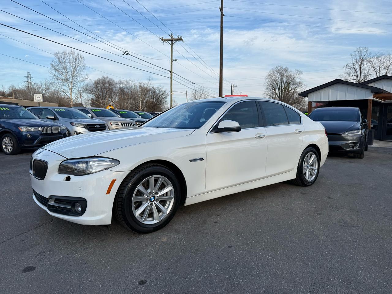 2016 BMW 5-Series 528i