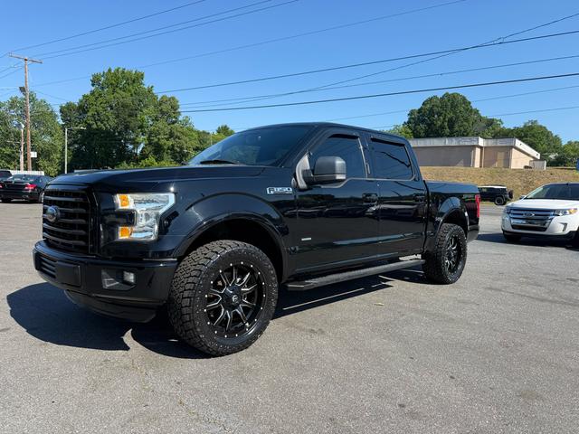 Black 2016 Ford F-150 XLT SuperCrew Pickup Truck 4X2 Automatic
