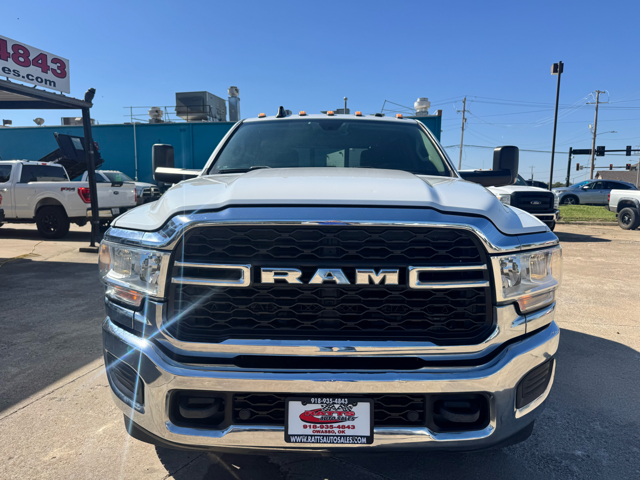 RAM 3500 Tradesman Crew Cab 4WD DRW 2019