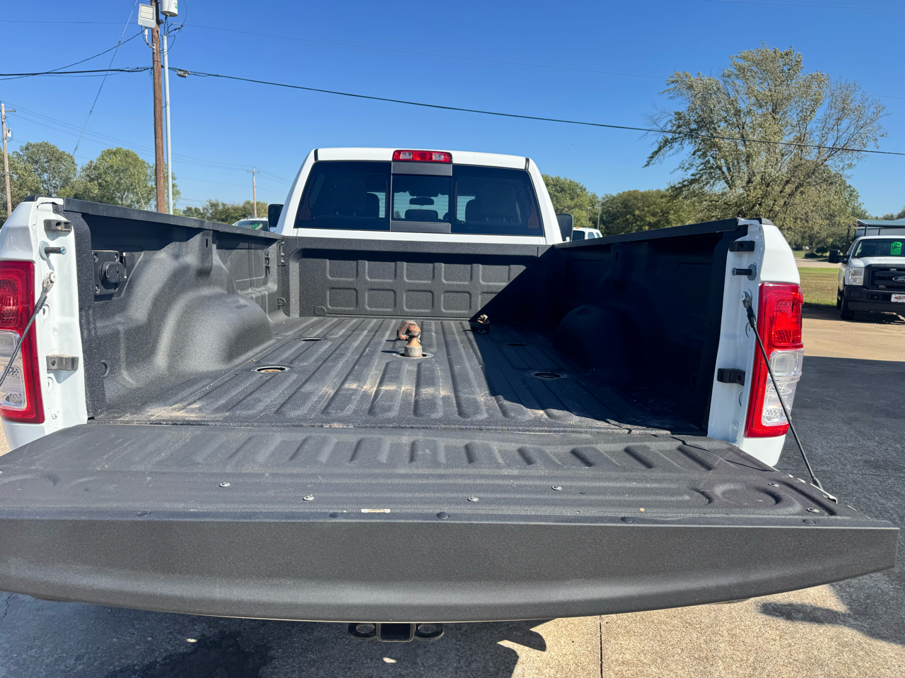 RAM 3500 Tradesman Crew Cab 4WD DRW 2019