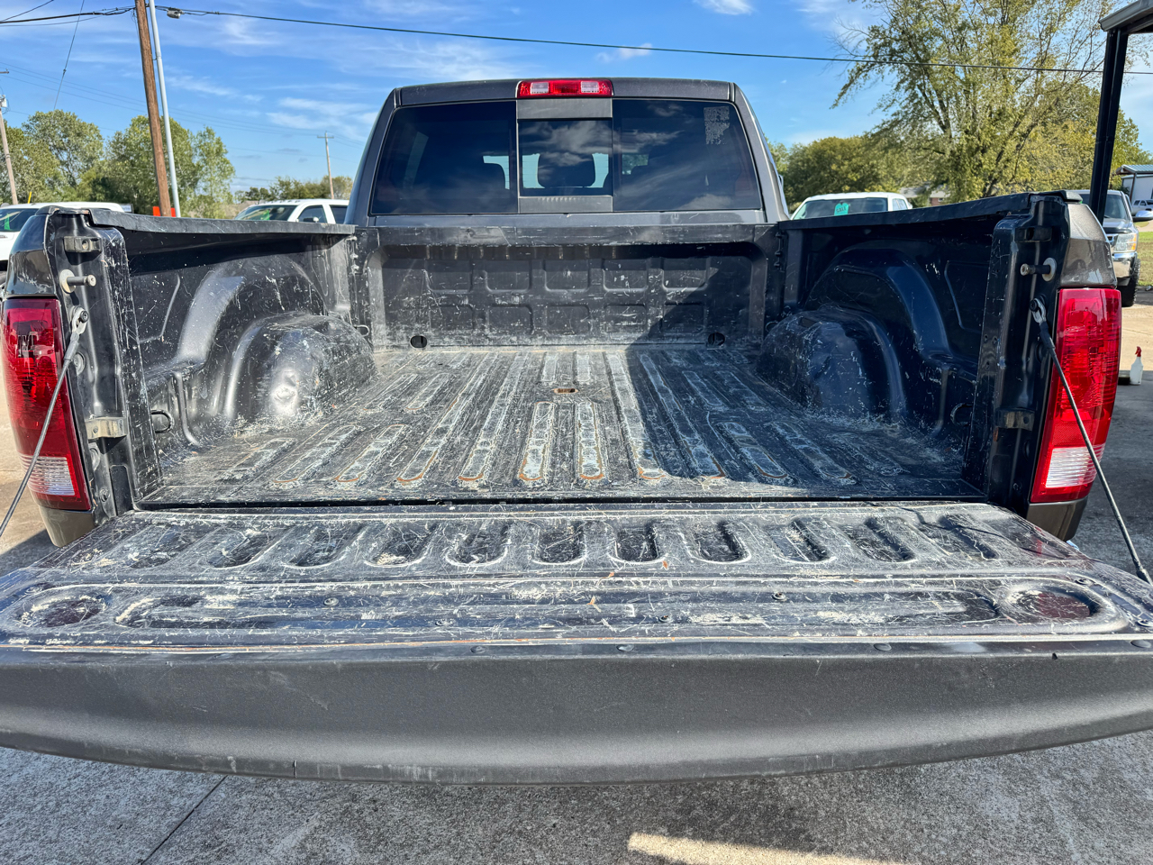 RAM 2500 SLT Mega Cab 4WD 2016