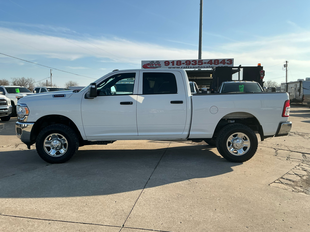 2023 RAM 2500 Tradesman Crew Cab SWB 4WD