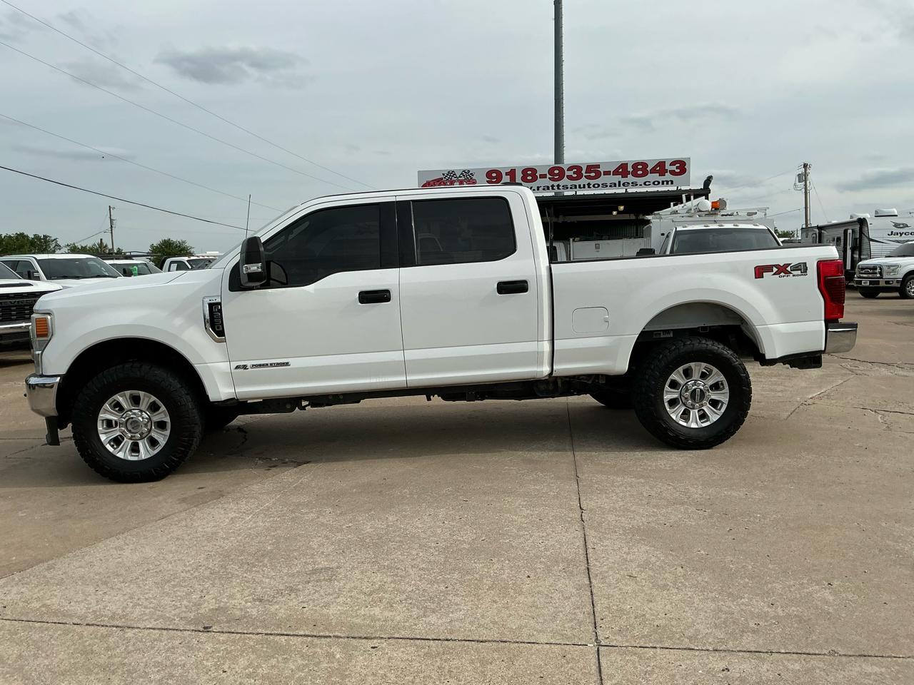 2022 Ford F-250 SD XL Crew Cab 4WD