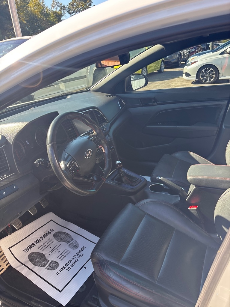 Hyundai Elantra 6AT 2018