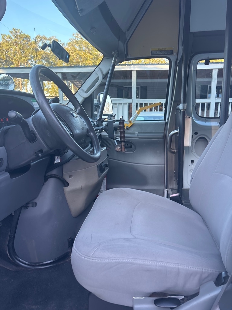 2008 Ford Econoline E350 Super Duty