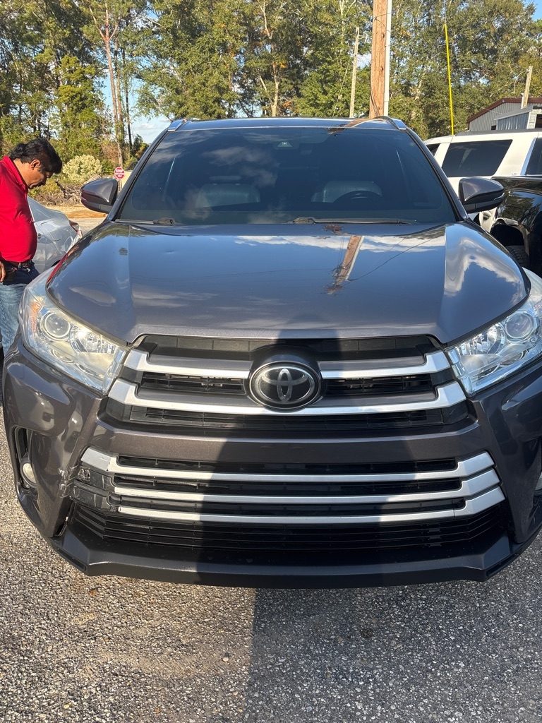 2019 Toyota Highlander SE FWD V6