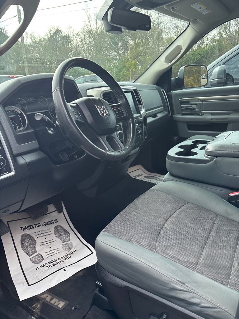 2015 RAM 1500 SLT Quad Cab 2WD