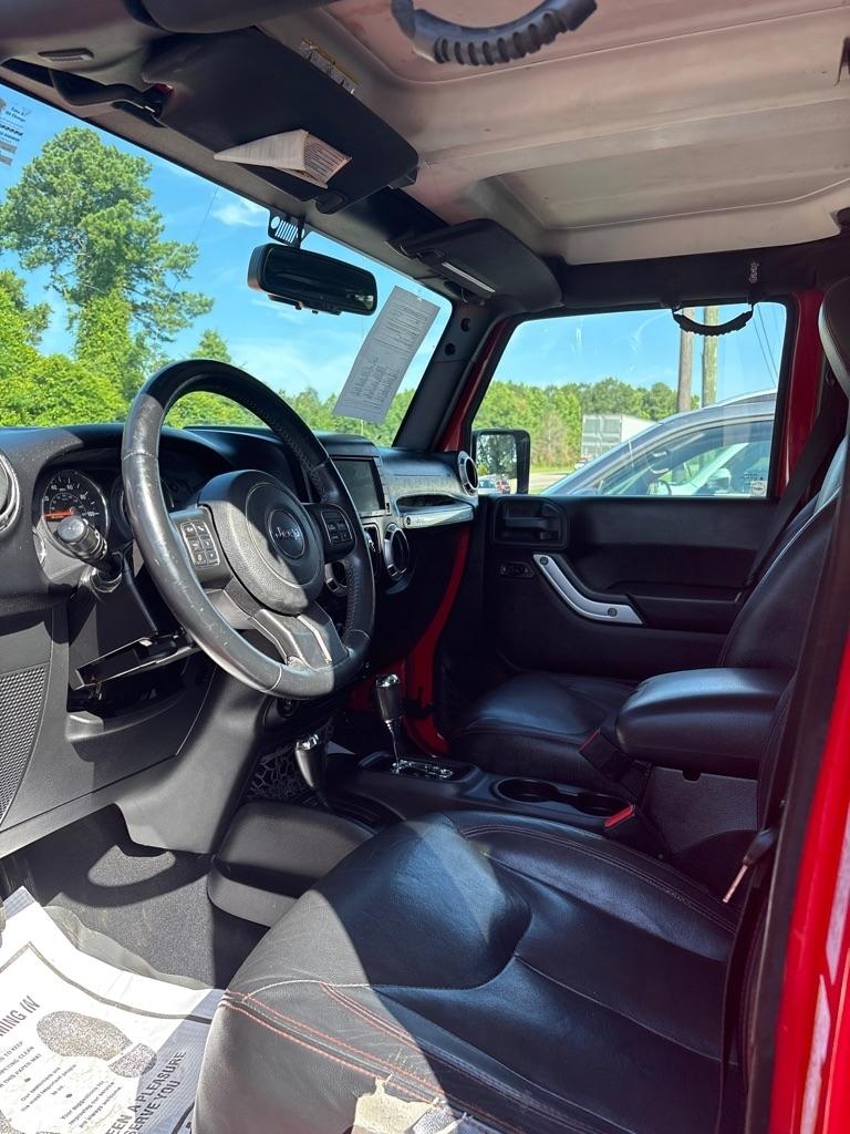 2015 Jeep Wrangler Unlimited Sahara 4WD