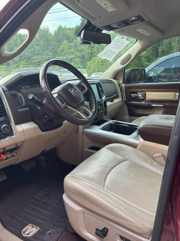 2017 RAM 1500 Laramie Crew Cab SWB 2WD
