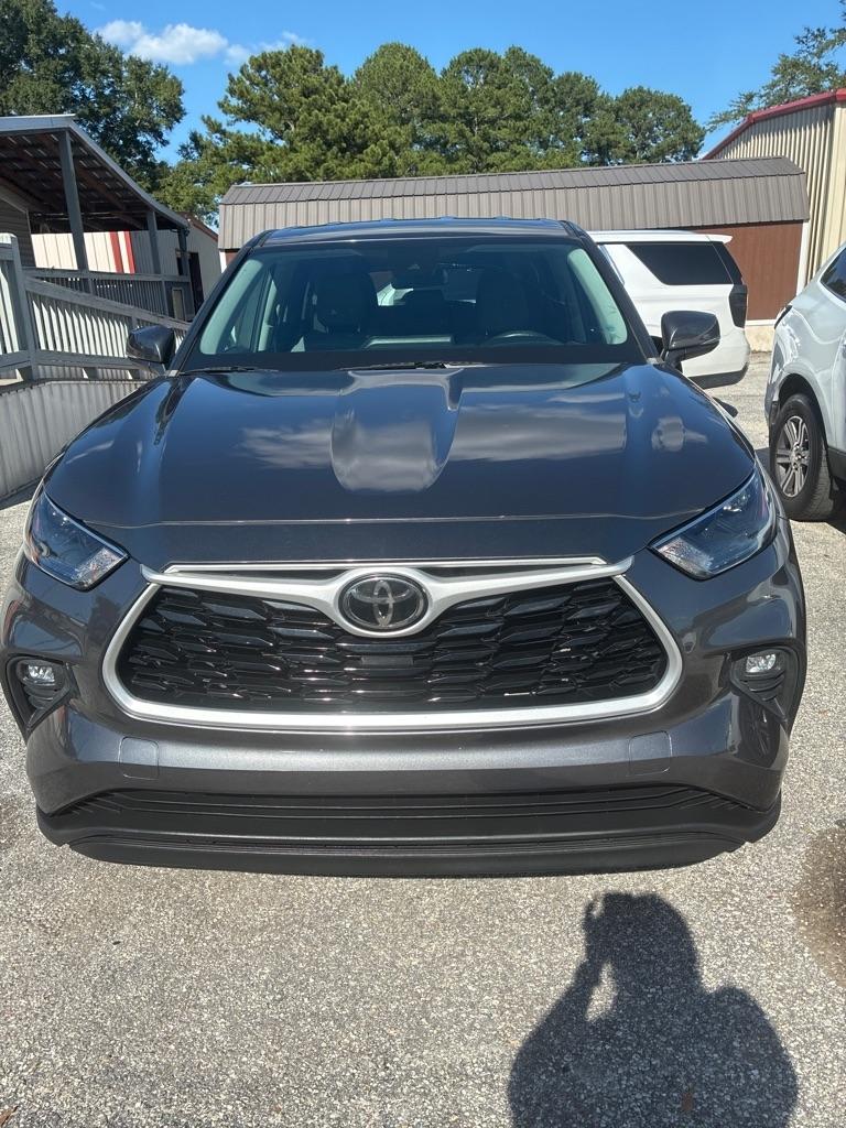 2022 Toyota Highlander LE AWD V6