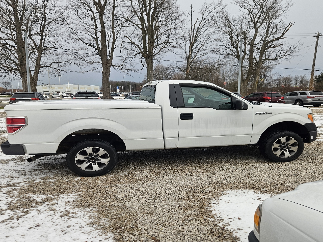 Ford F-150 4WD Reg Cab 126" XL 2013