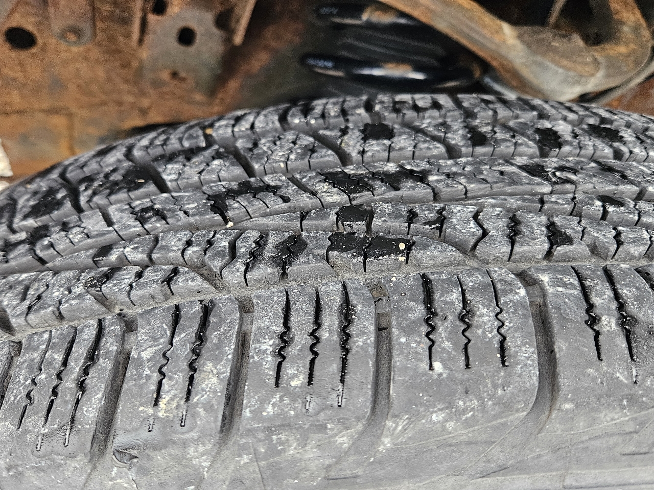 Ford F-150 4WD Reg Cab 126" XL 2013