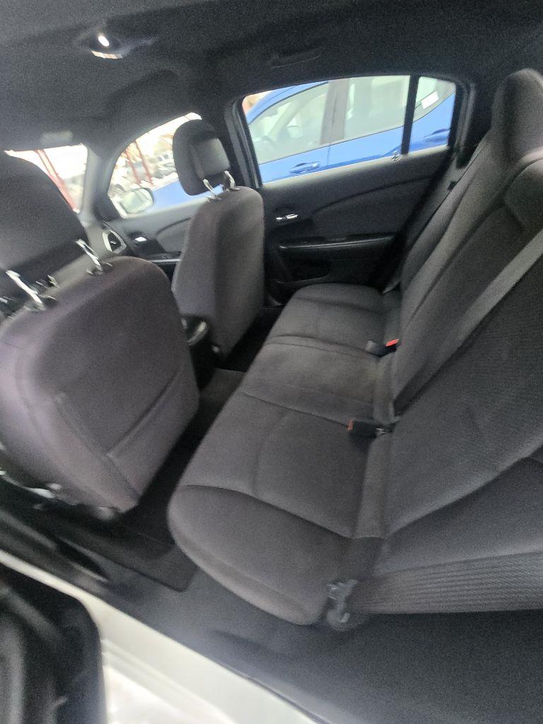 Chrysler 200 Touring 2012