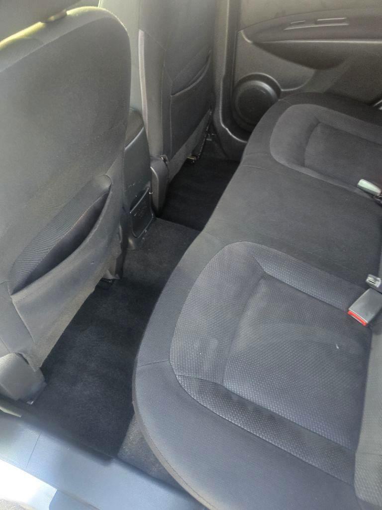 Nissan Rogue S AWD 2011