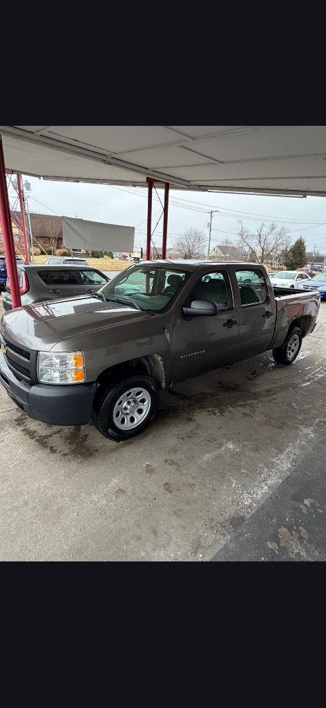 Chevrolet Silverado 1500 Work Truck Crew Cab Short Box 2WD 2013