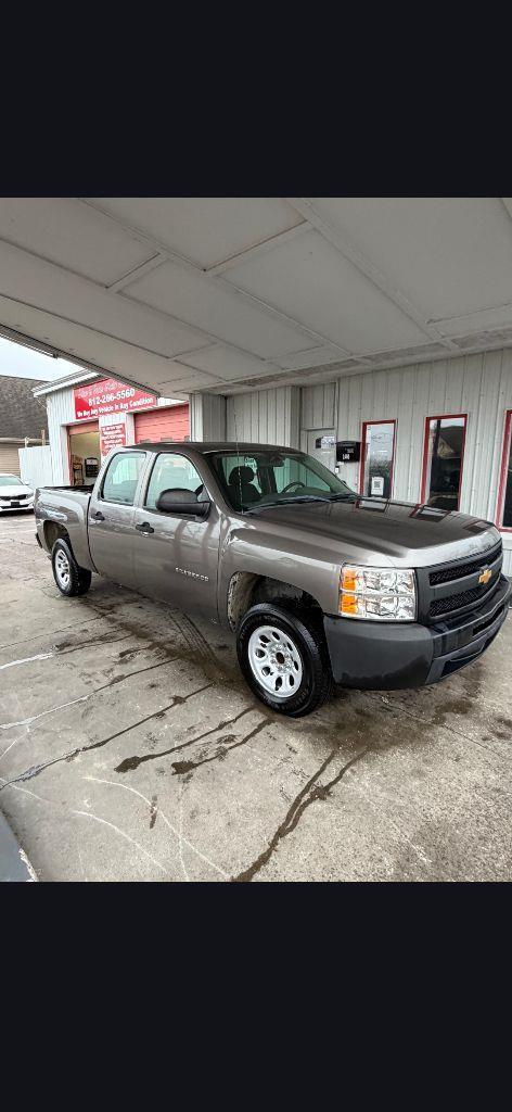 Chevrolet Silverado 1500 Work Truck Crew Cab Short Box 2WD 2013