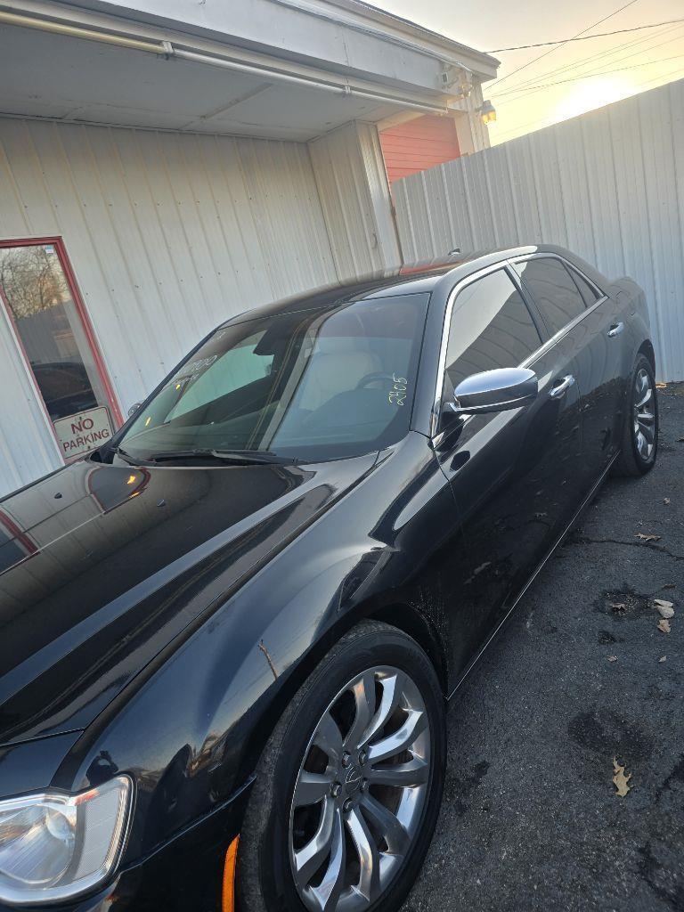 Chrysler 300 Limited RWD 2018