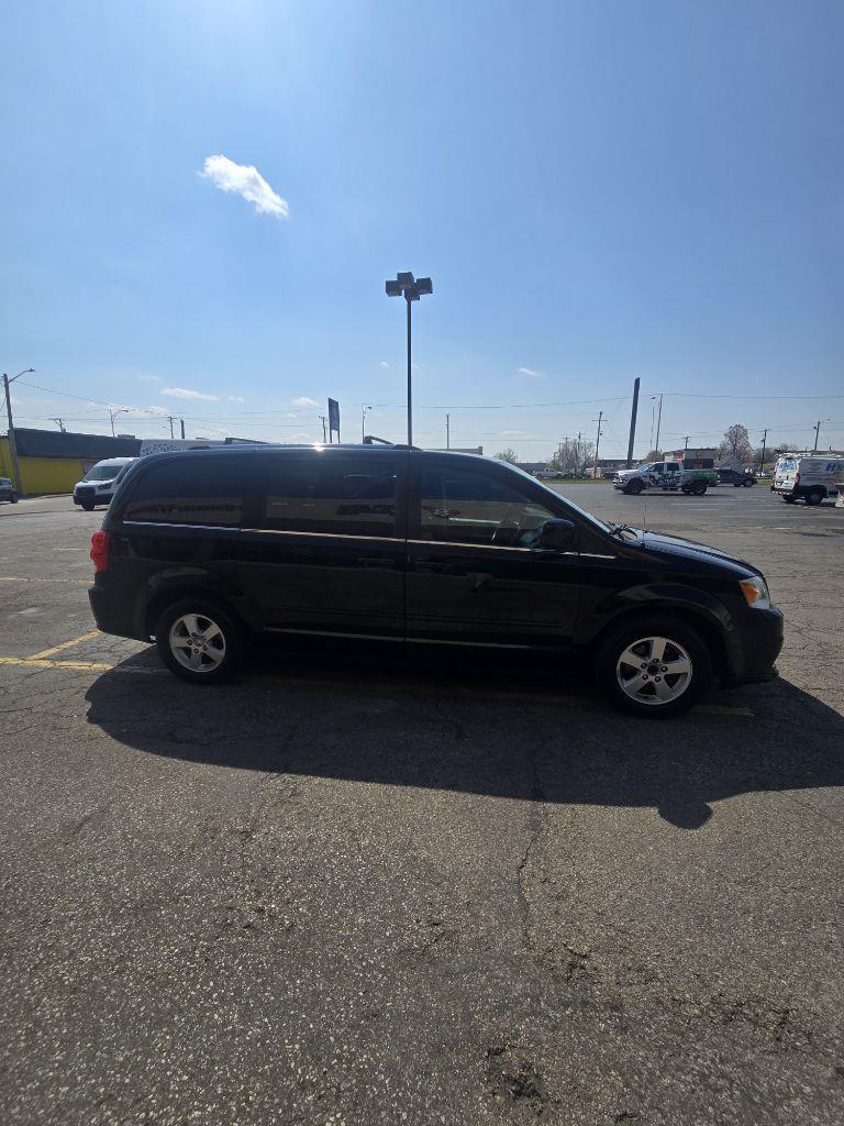 2011 Dodge Grand Caravan Crew