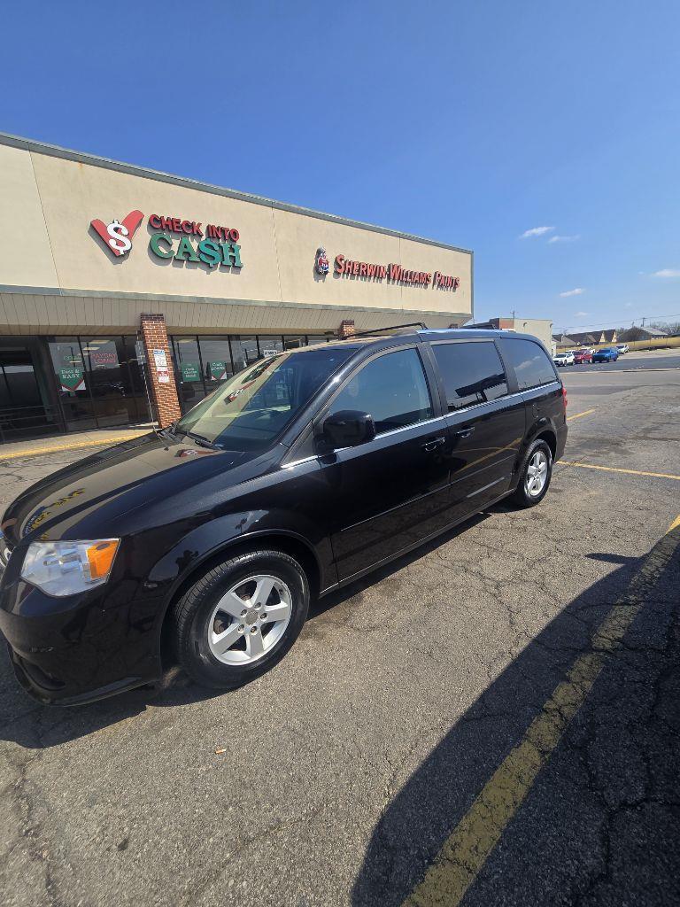 Dodge Grand Caravan Crew 2011
