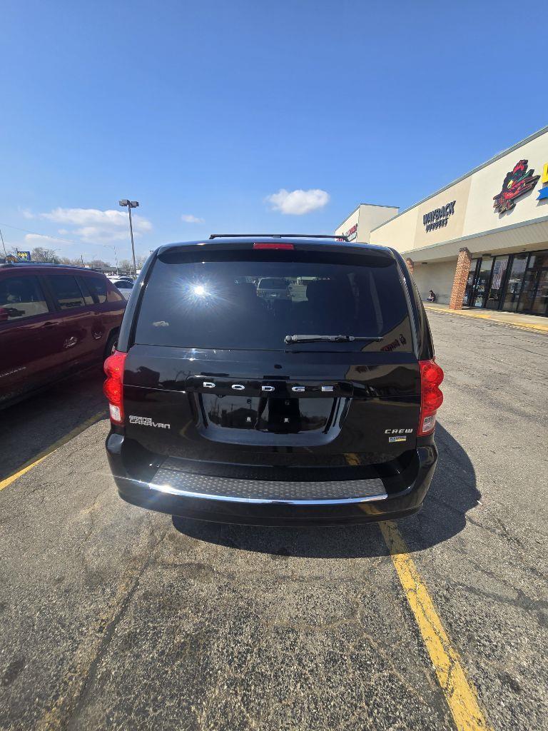 Dodge Grand Caravan Crew 2011