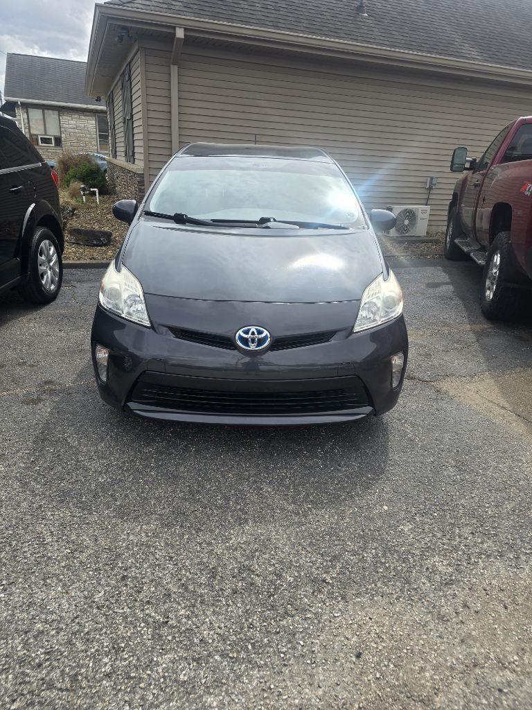 Toyota Prius Three 2014