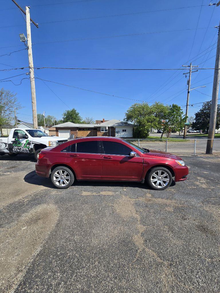 Chrysler 200 LX 2014