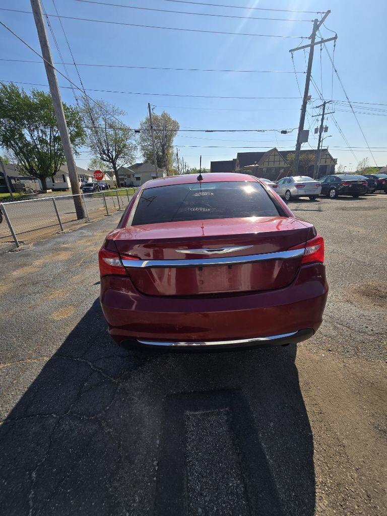 Chrysler 200 LX 2014