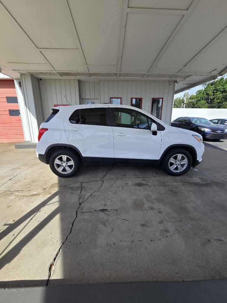 2022 Chevrolet Trax LS FWD