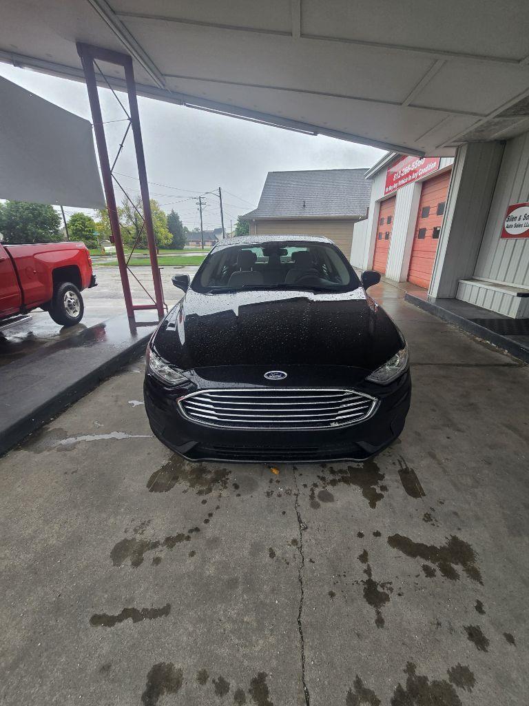 Ford Fusion S 2019