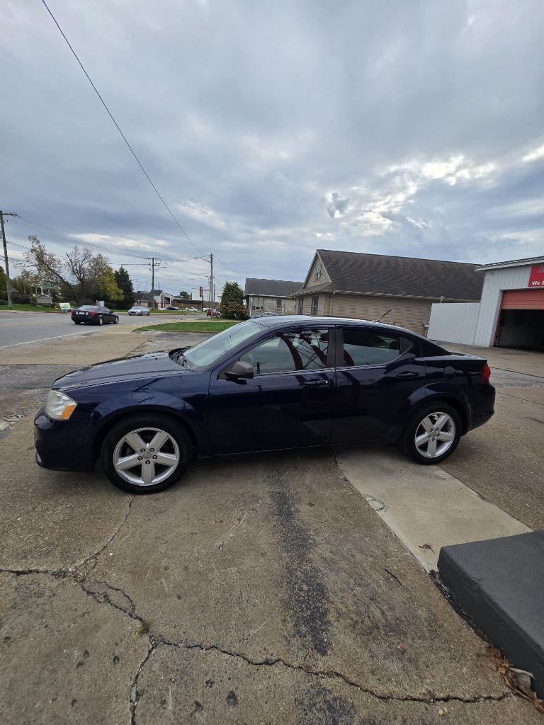 Dodge Avenger Base 2013