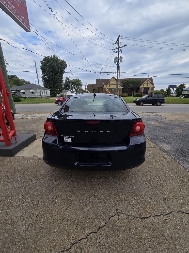 Dodge Avenger Base 2013