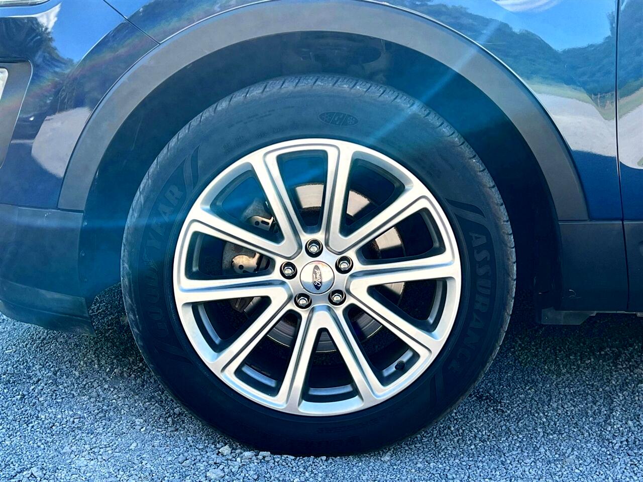 Ford Explorer Limited 4WD 2017