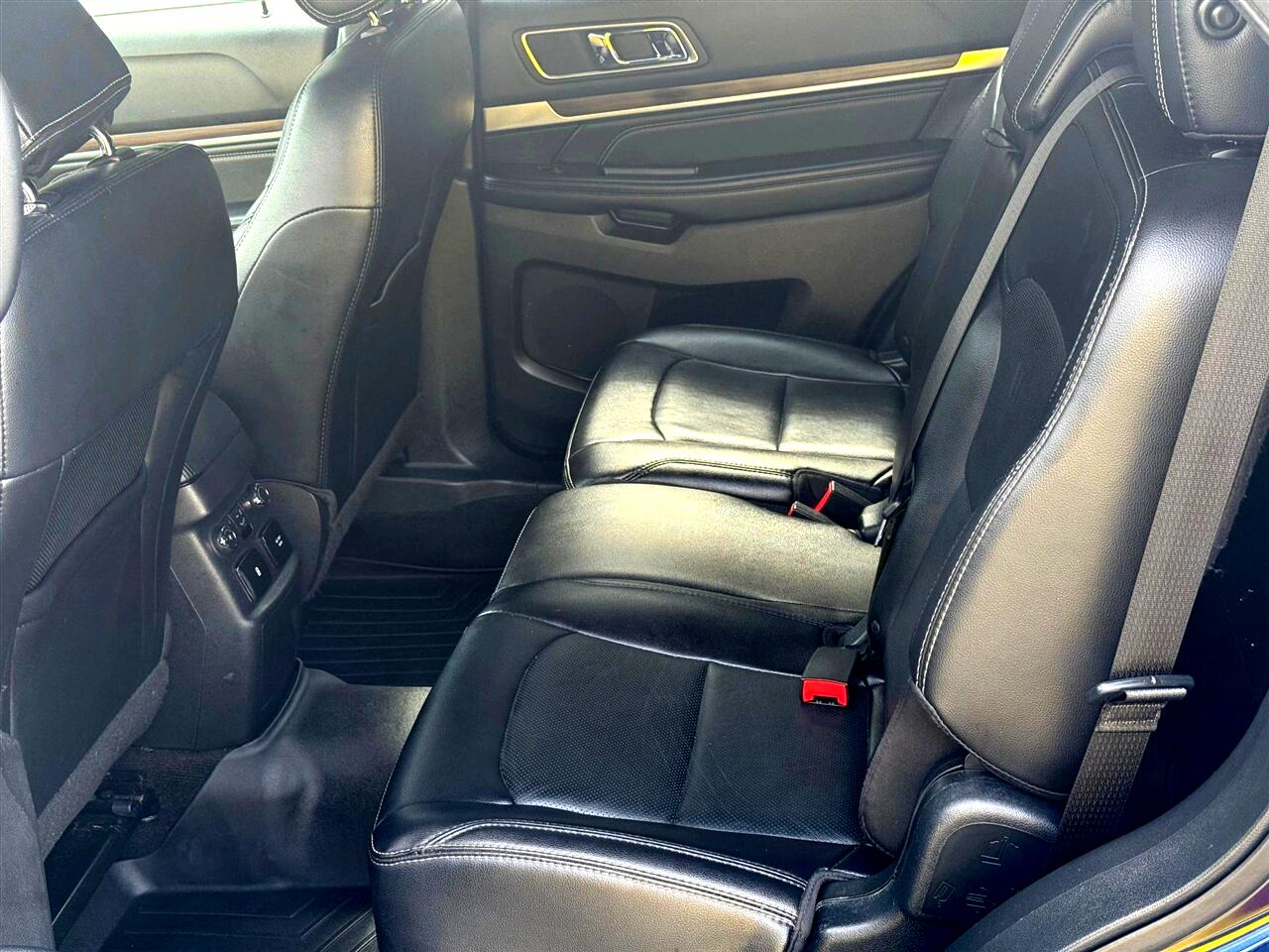 Ford Explorer Limited 4WD 2017