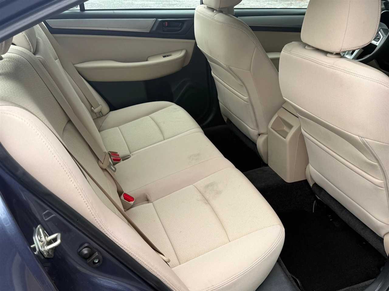 Subaru Legacy 2.5i 2015