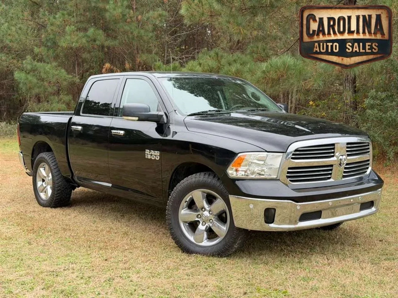RAM 1500 SLT Crew Cab SWB 4WD 2015