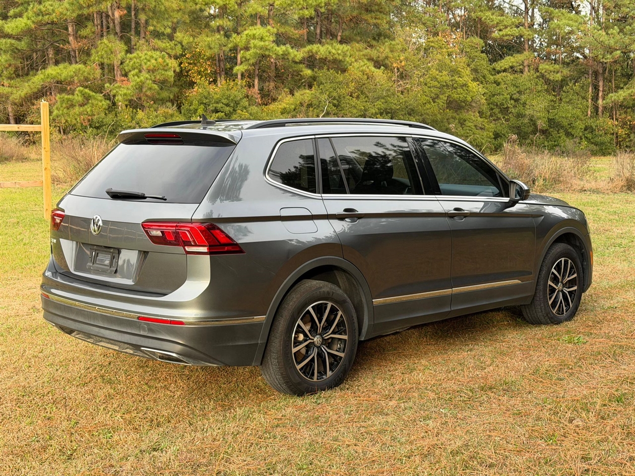 Volkswagen Tiguan SE 2021