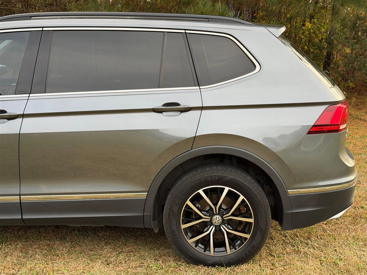 Volkswagen Tiguan SE 2021