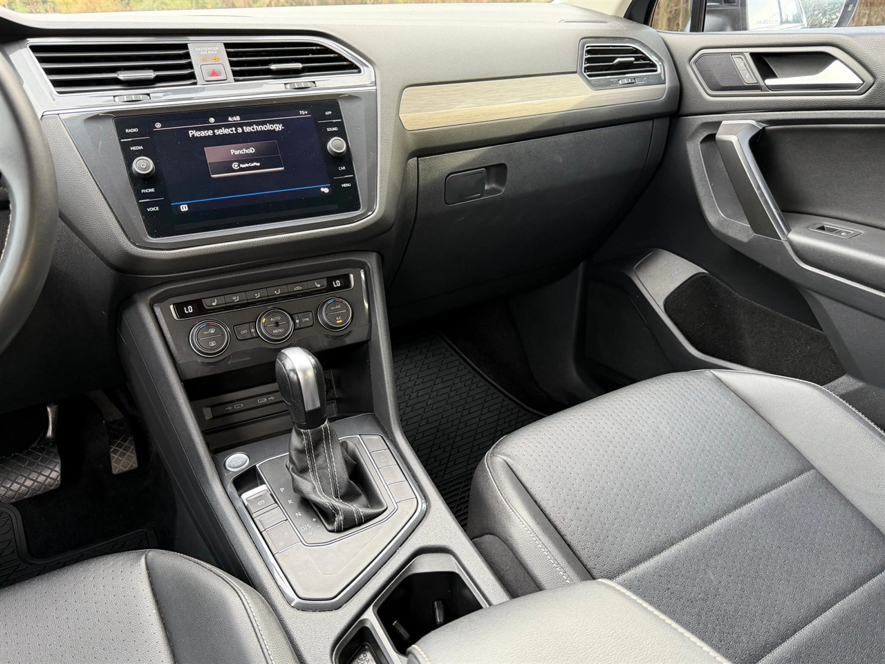 Volkswagen Tiguan SE 2021