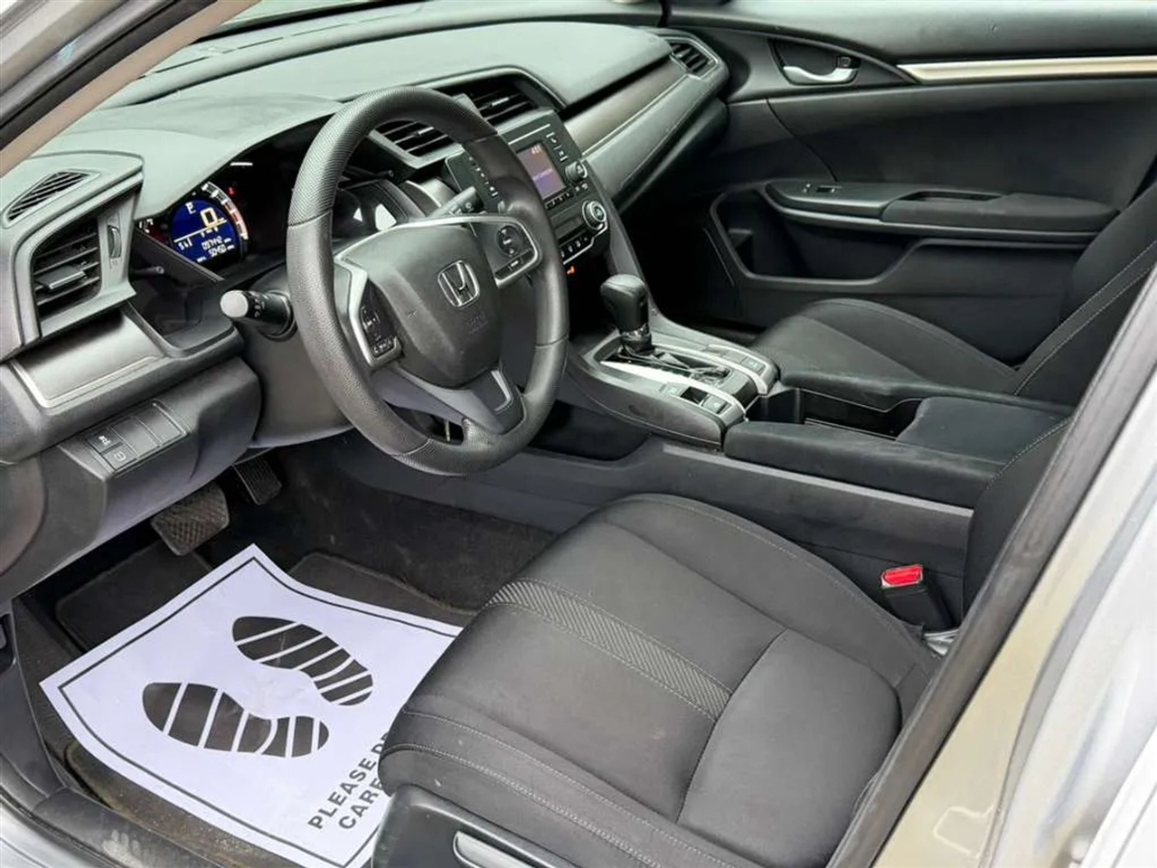 Honda Civic LX Sedan CVT 2017