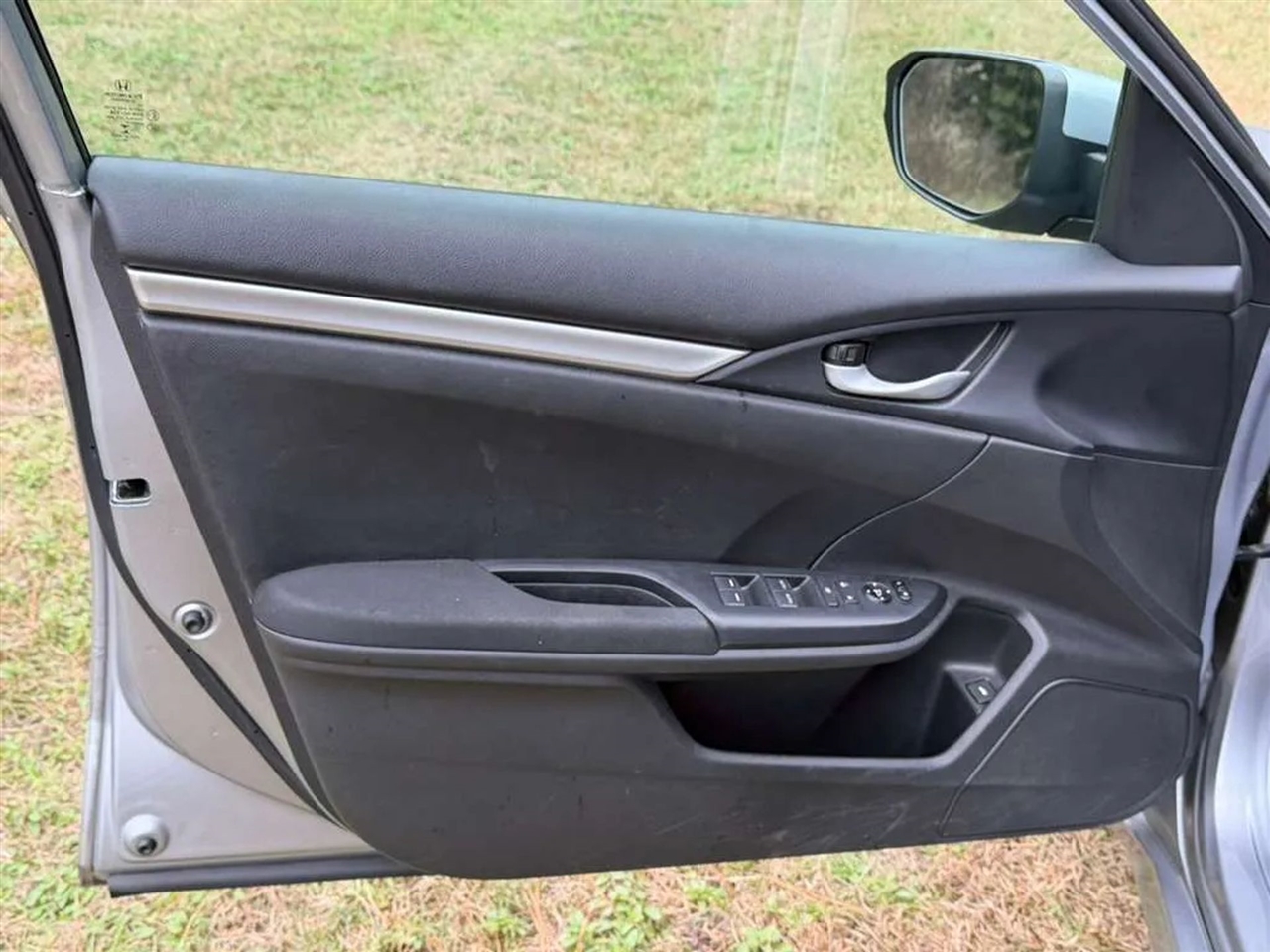 Honda Civic LX Sedan CVT 2017