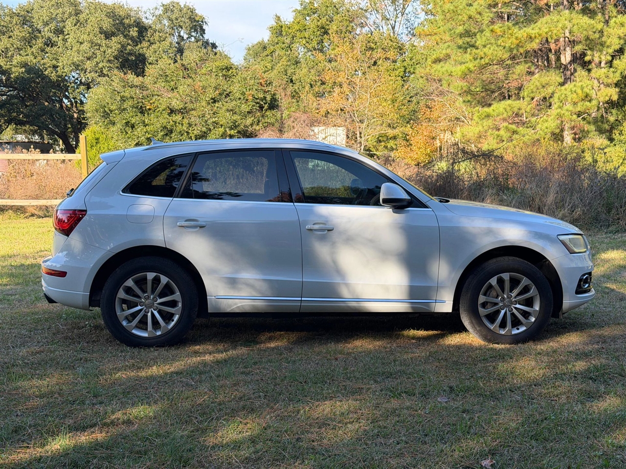 Audi Q5 2.0 quattro Premium 2014