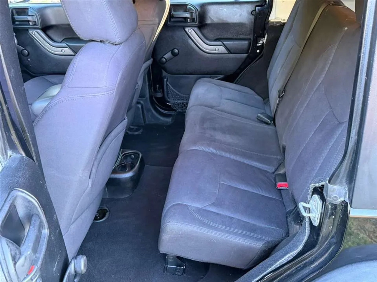 Jeep Wrangler Unlimited Sport 4WD 2013