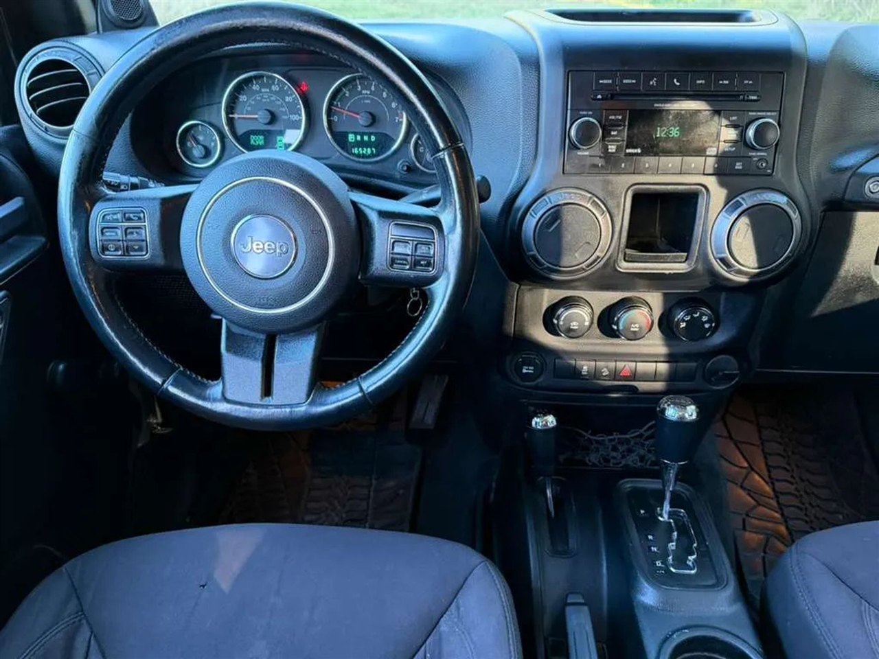 Jeep Wrangler Unlimited Sport 4WD 2013