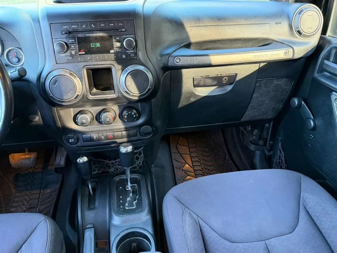 Jeep Wrangler Unlimited Sport 4WD 2013