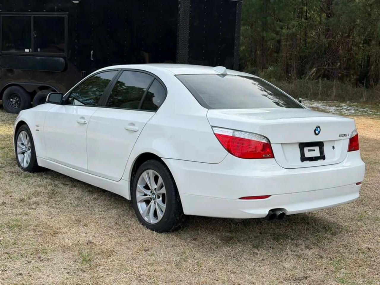 BMW 5-Series 535xi 2009