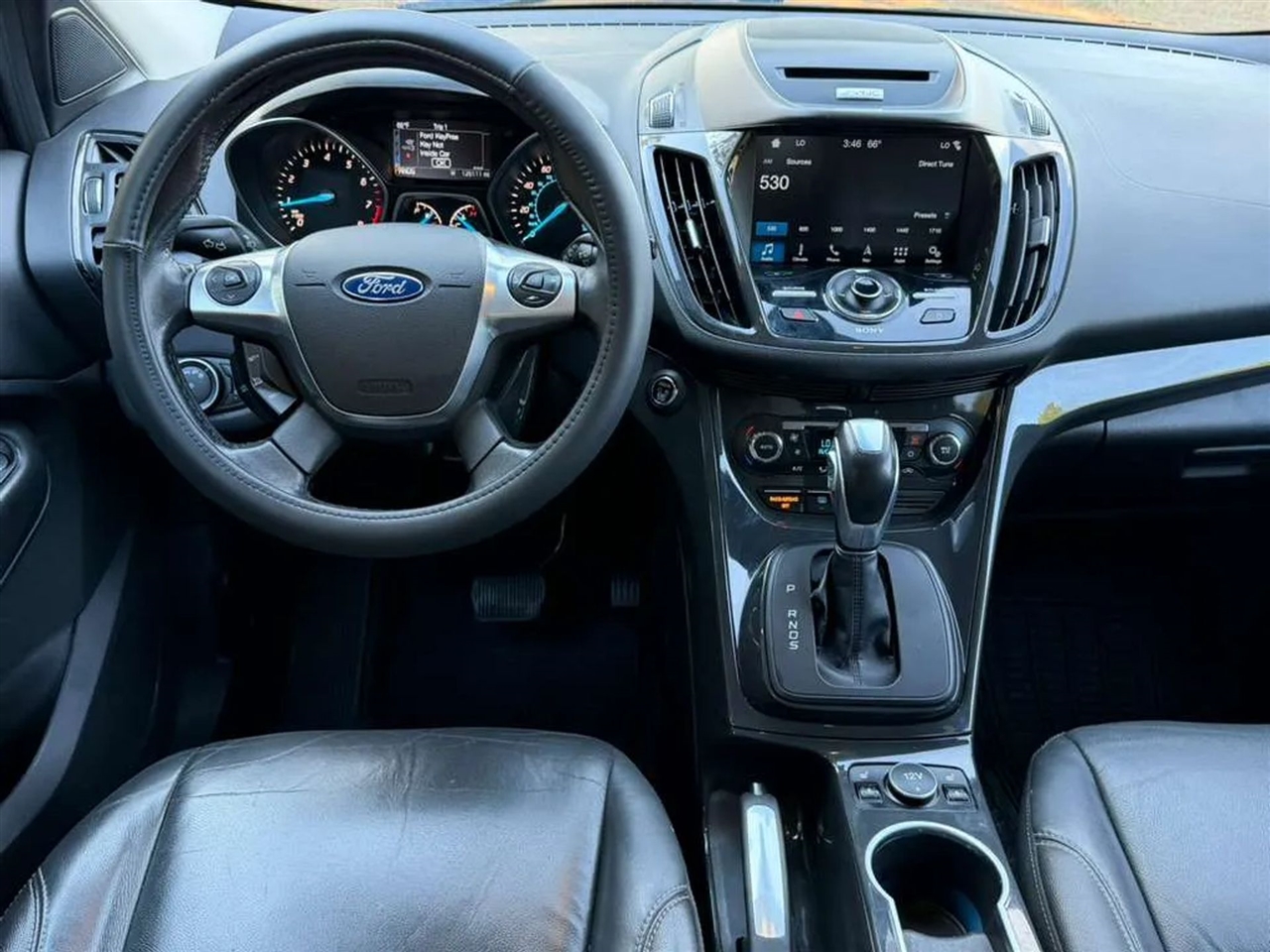 Ford Escape Titanium 4WD 2016