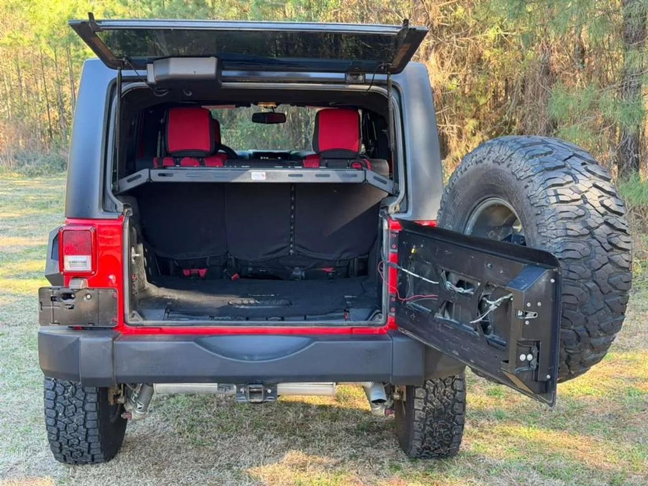 Jeep Wrangler Unlimited Sport 4WD 2015